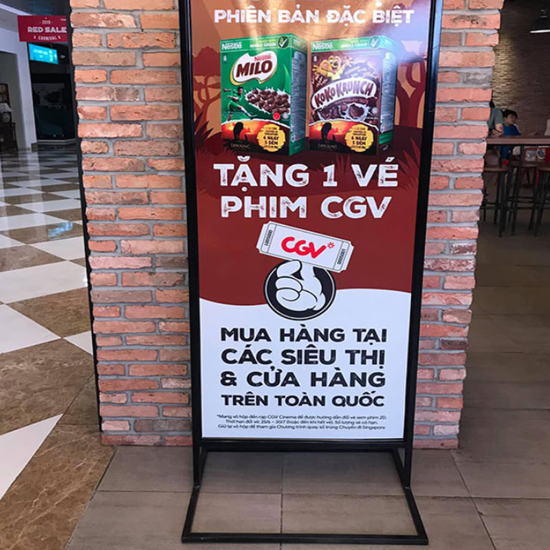 Biến Mẫu Biển Quảng Cáo Đứng Đẹp Thành "Cỗ Máy" Kinh Doanh Mẫu Biển Quảng Cáo Đứng Đẹp