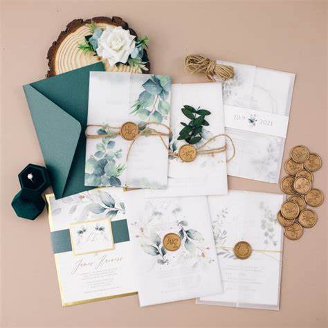 Xu hướng thiệp cưới 2024 và mức giá tham khảo Mức giá tham khảo cho các loại thiệp cưới năm 2024