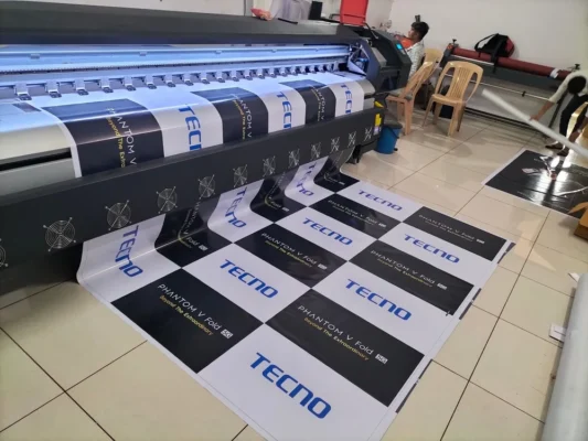 Bí Quyết Tối Ưu Hóa Chi Phí In Bạt Quảng Cáo