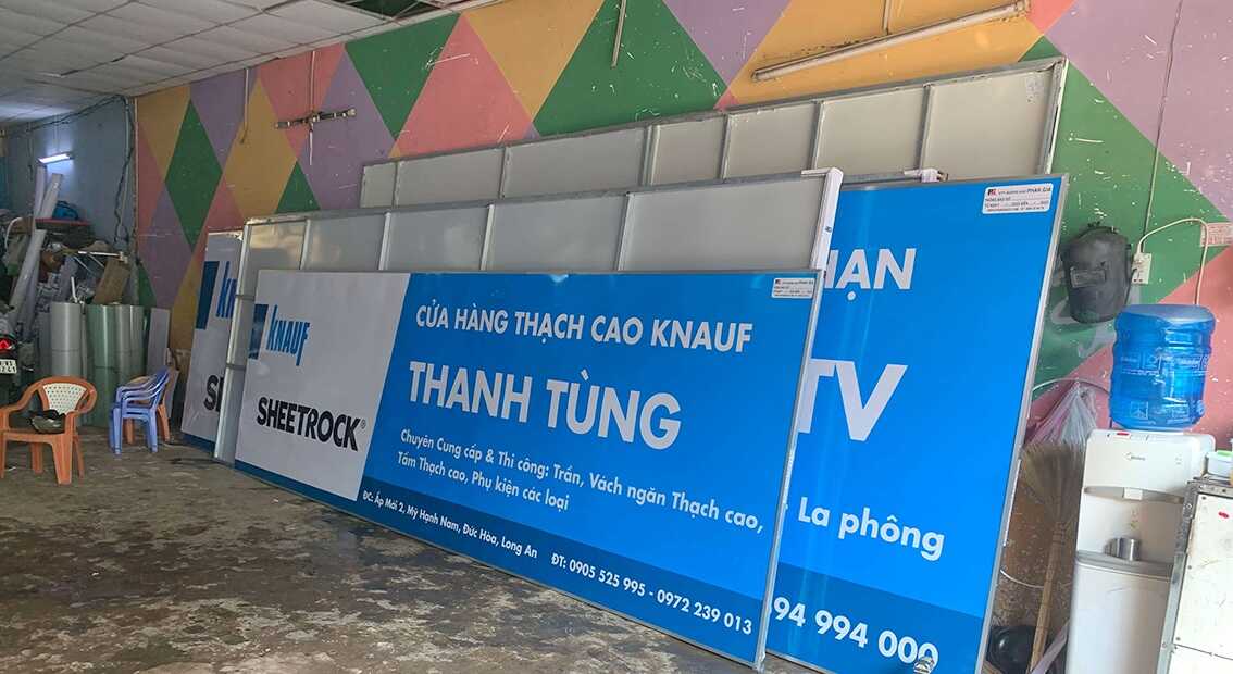 Bạt Quảng Cáo Là Gì? Đừng Bỏ Lỡ Những Thông Tin Quan Trọng Này! Phân Loại Chi Tiết Các Loại Bạt Quảng Cáo