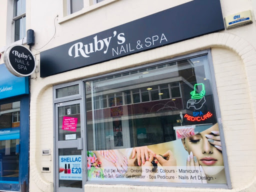 Thiết Kế Biển Vẫy Nail Độc Quyền - Khẳng Định Thương Hiệu!