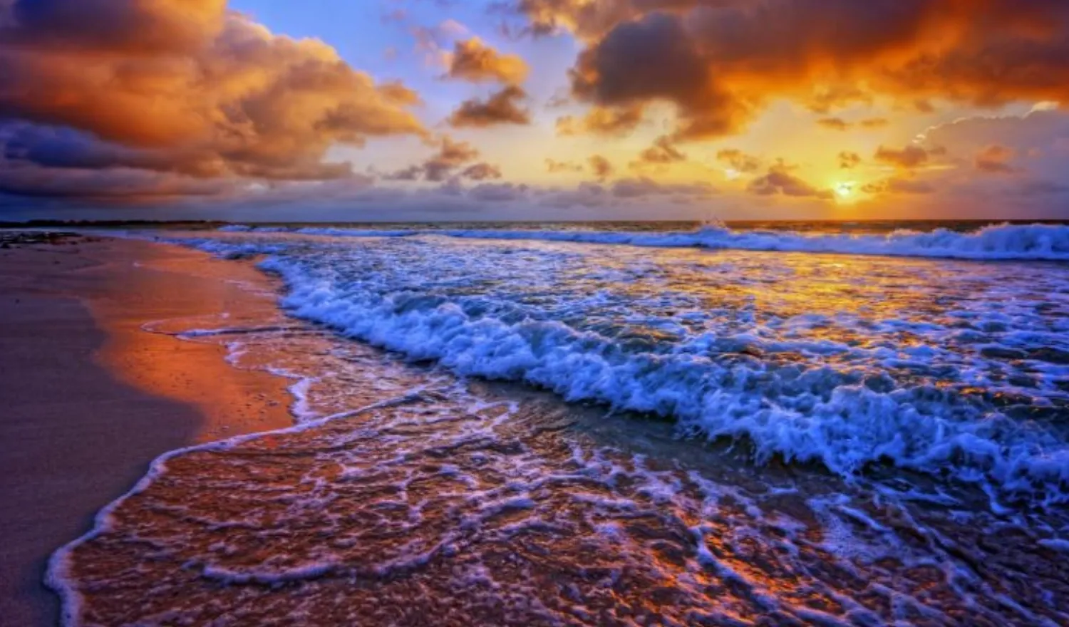 Hoàng hôn trên biển