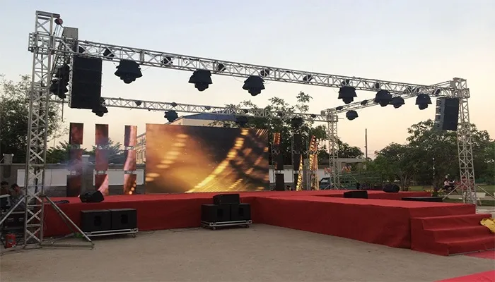 Cho thuê âm thanh ánh sáng sự kiện Hệ thống ánh sáng moving head chuyên nghiệp