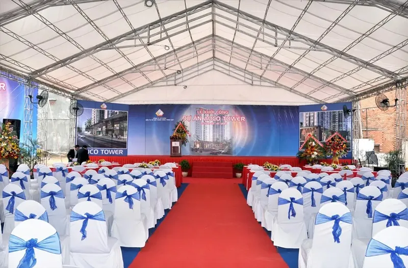 Cho thuê nhà bạt Nhà bạt giúp hạn chế ảnh hưởng của thời tiết, đặc biệt là nắng nóng hoặc mưa bất chợt – yếu tố thường gây gián đoạn chương trình.