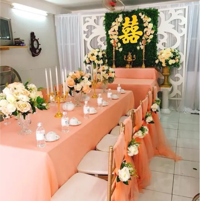 Mẫu trang trí bàn gia tiên nhà gái sang trọng Mẫu trang trí bàn gia tiên nhà gái sang trọng