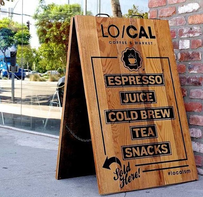 bang-hieu-dung-1 bảng hiệu quảng cáo đứng 2 mặt