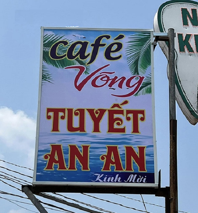 bang-hieu-vay-dung-dep biển vẫy đứng đẹp