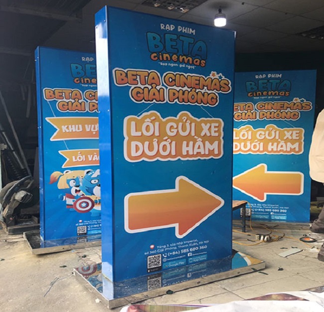 lam-bang-hieu-dung Làm bảng hiệu đứng